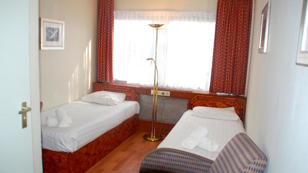 Budget Hostel Bargain Toko 阿姆斯特丹 外观 照片